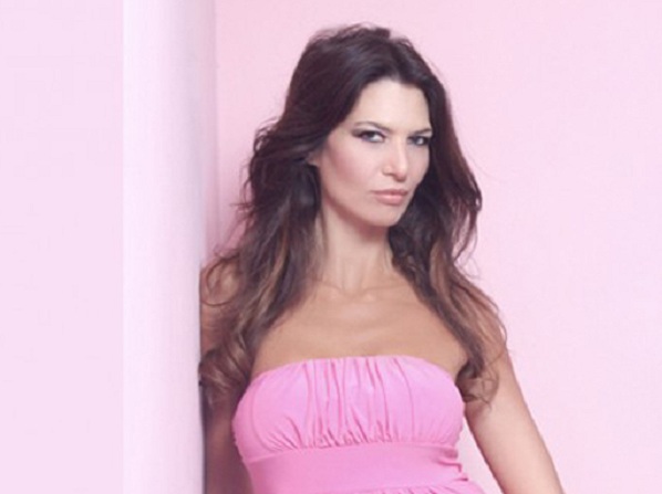 8 cirugías cosméticas que terminaron mal - 6.	La Miss Argentina que murió por un implante de glúteos